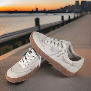 Reef Lay Day Seas Sneaker Women’s 8 Vintage White Hidden Wedge Insole (CJ7582)